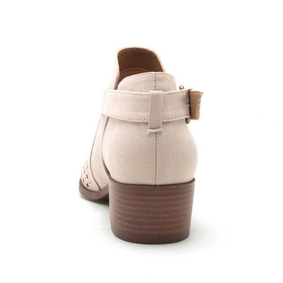 Beige laser-cut buckle booties - Picture 5 of 5